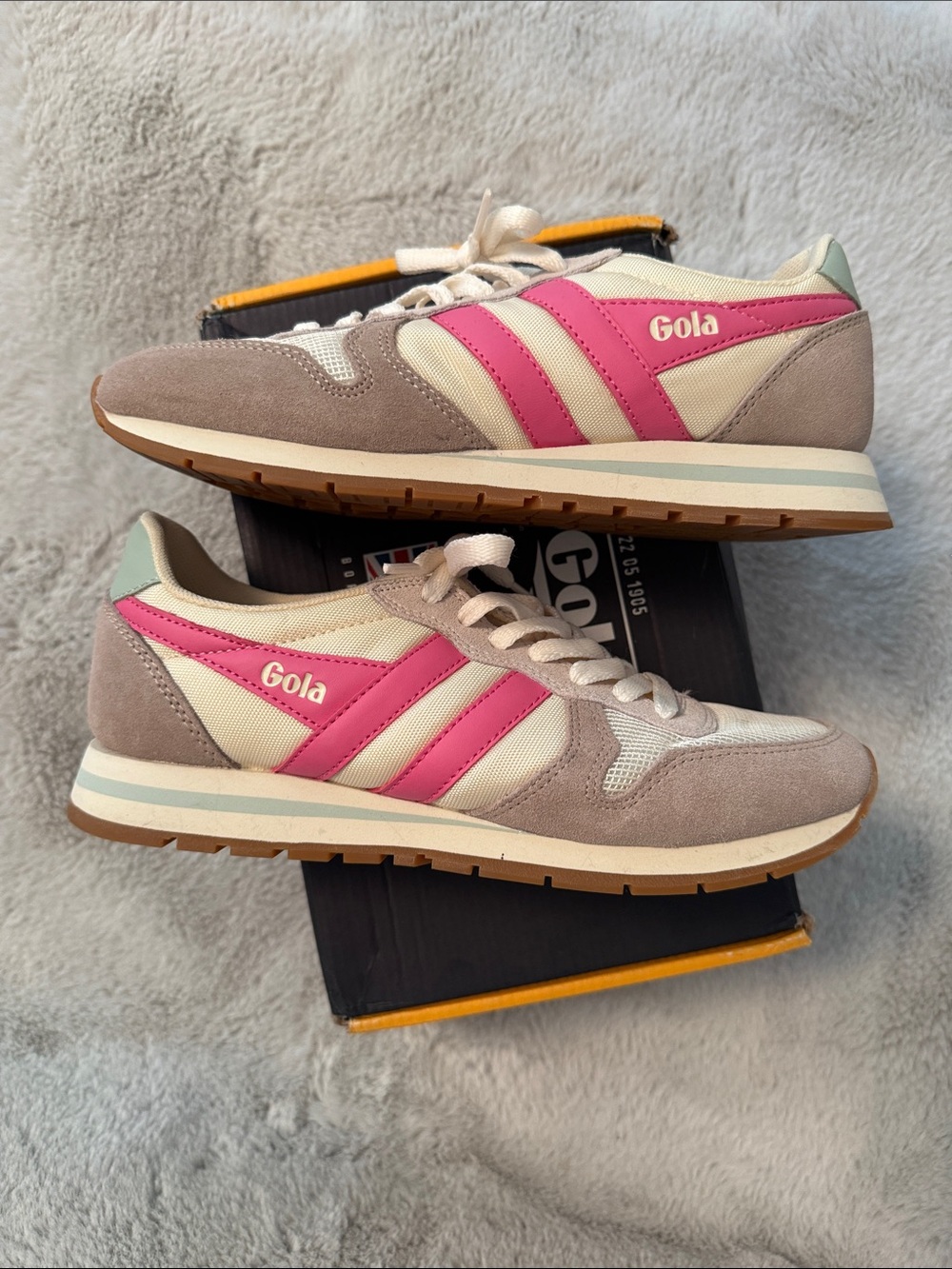 Gola Women’s Sneakers Pink- Off White Daytona Size 7